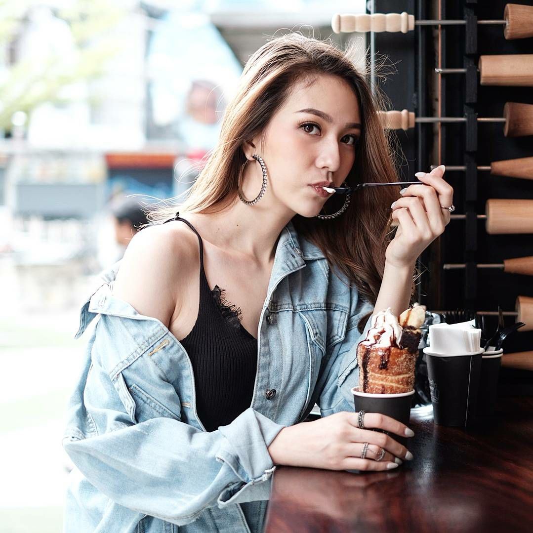 Đã xinh lại còn chơi thân, 5 cô gái Thái Lan này đang được tìm nhiều nhất Facebook!